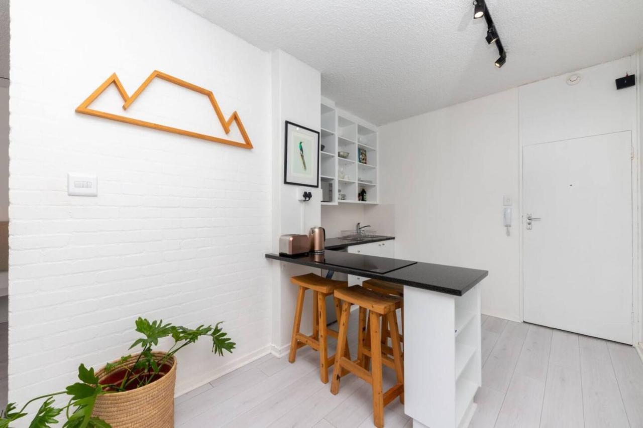 Boho Chic In Apartment Cape Town